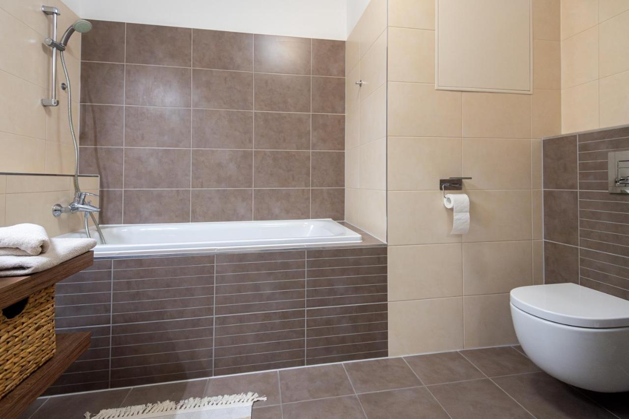 Nova Karolina Apartment Ostrava Extérieur photo