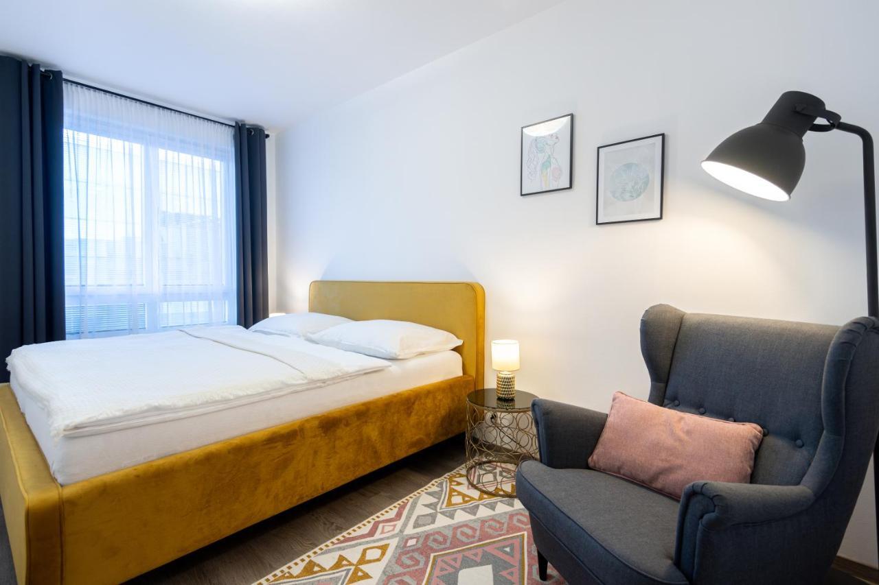 Nova Karolina Apartment Ostrava Extérieur photo